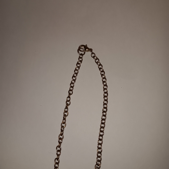 Eiffel Tower Necklace Bundle Gold Tone Costume Jewelry - Picture 9 of 12